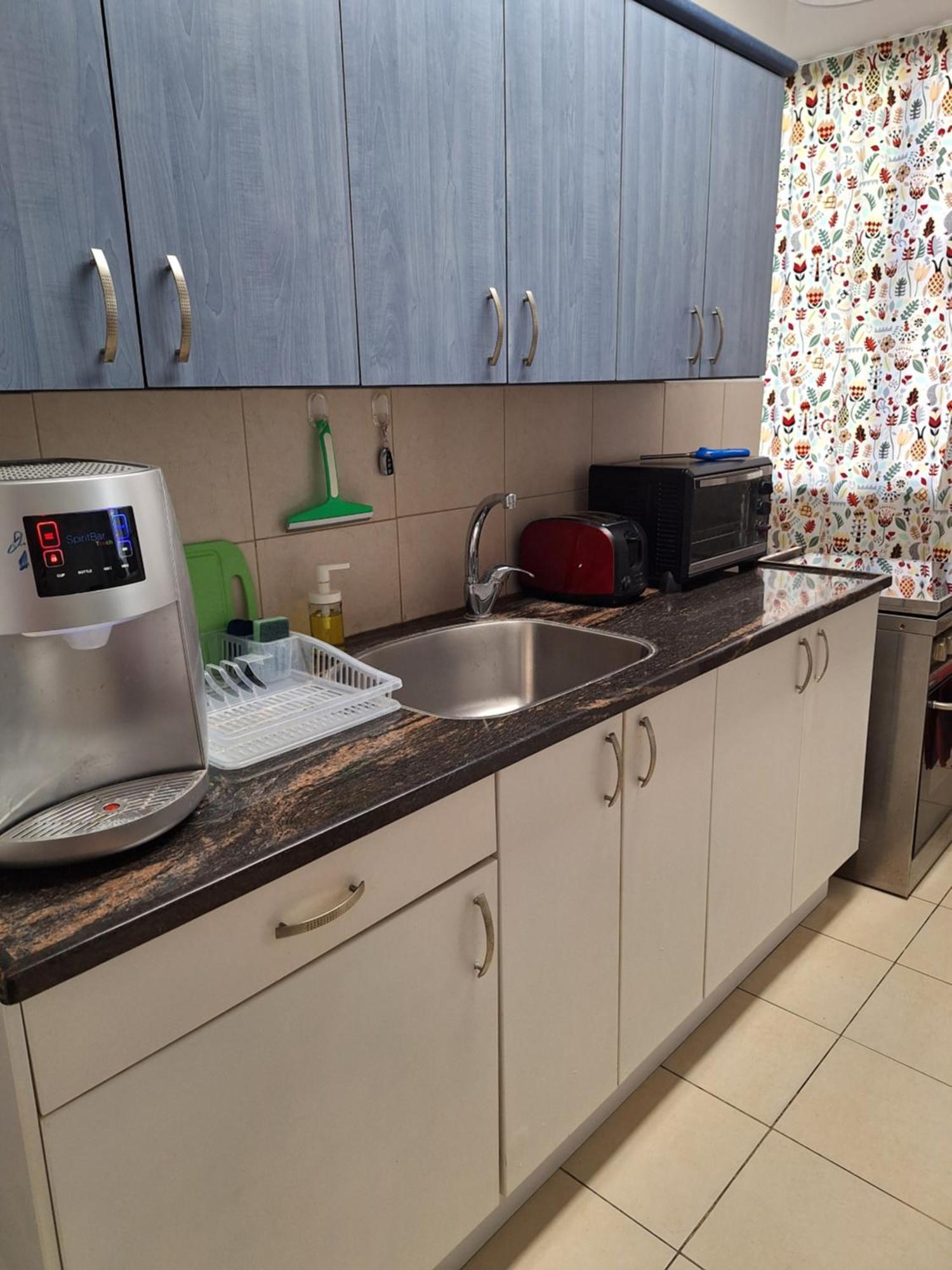 Amazing Apartment For 3 Guests Steps From The Beach เนทันยา ภายนอก รูปภาพ